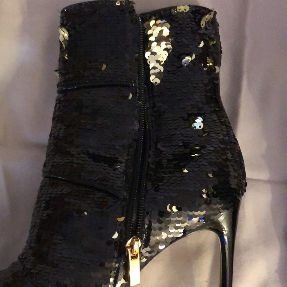 Sequined boots - Picture 3 of 5